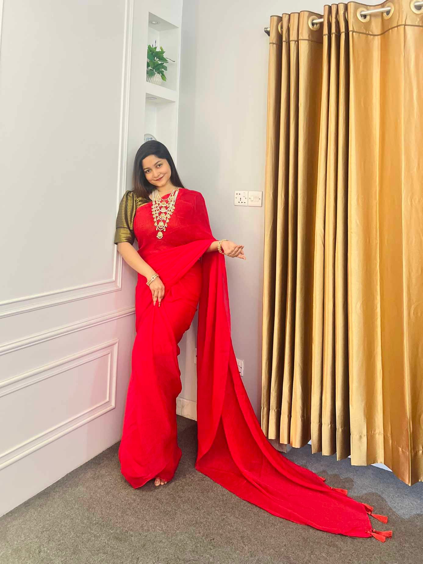 রেড ফেন্ডি সিল্ক শাড়ি ২